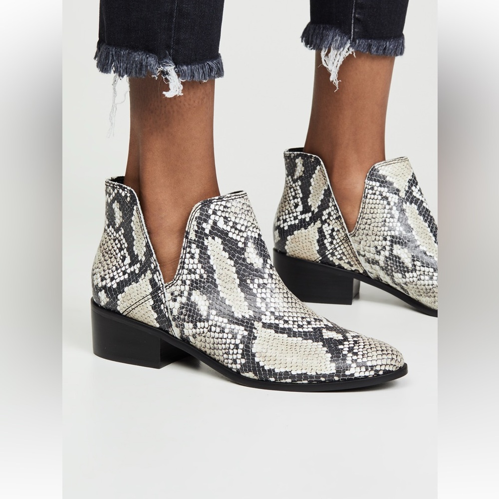 KAANAS Como Open Ankle Booties